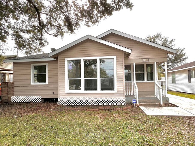 Building Photo - 914 Bunton St