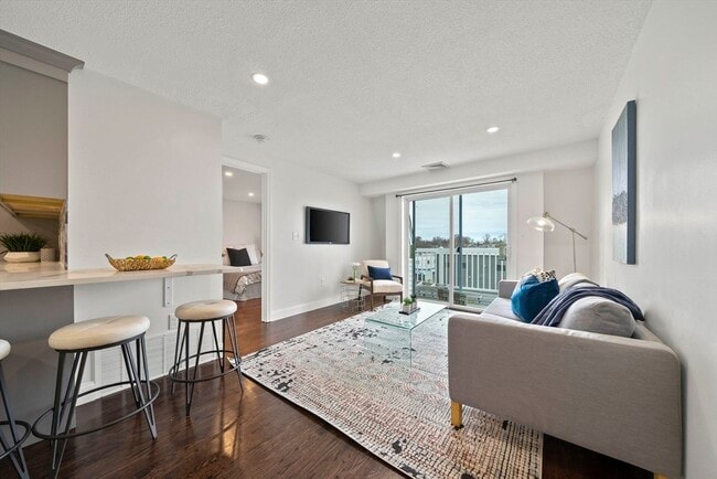 Photo - 336 Adams St Unit 27