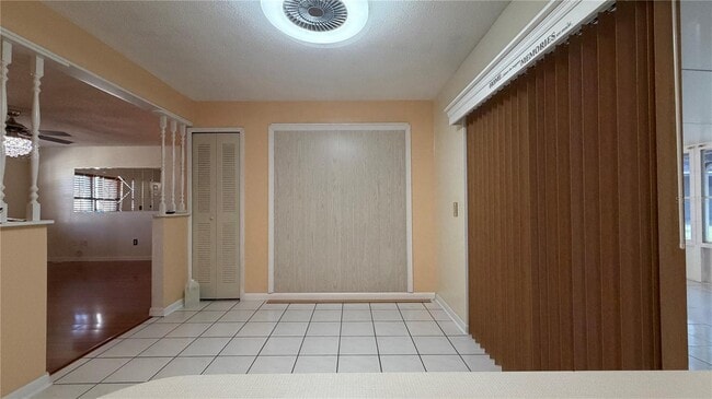 Photo - 126 N Observatory Dr