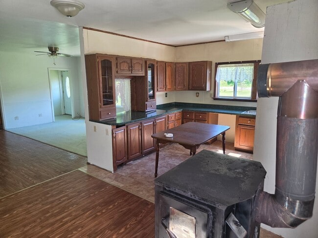 Photo - 5648 Cheney Rd Unit 1