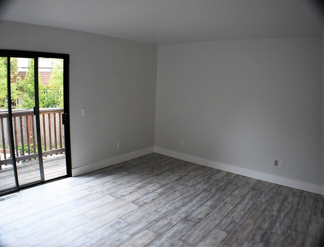 Photo - 2036 Seascape Blvd