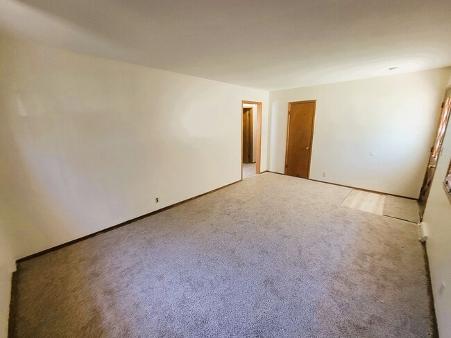Photo - 433 S Sheridan St
