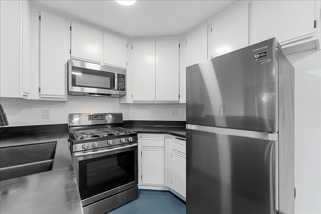 Photo - 2730 W Temple St Unit 107