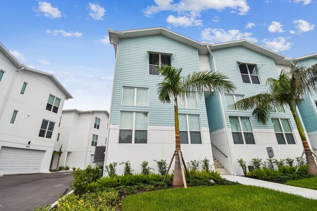 Building Photo - A charming coastal townhouse, just minutes...