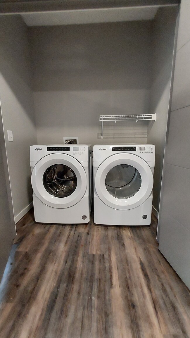 Accessible In Unit Washer/ Dryer - Songhill41- Rent Specials