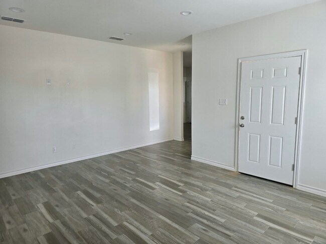 1610 Lomas Del Sur Boulevard