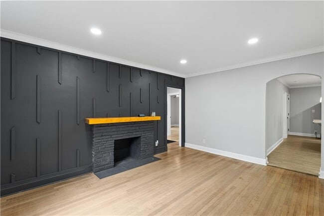 Photo - 3437 Harris Dr