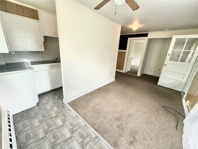 Building Photo - 22 Maple Ln Unit 20 Rental