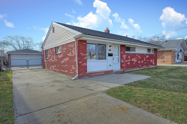 Photo - 11134 Superior Ave