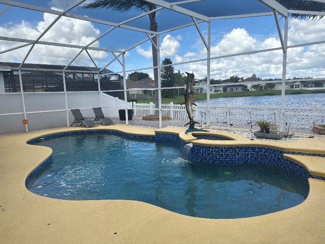 Photo - 1555 Harrier Dr