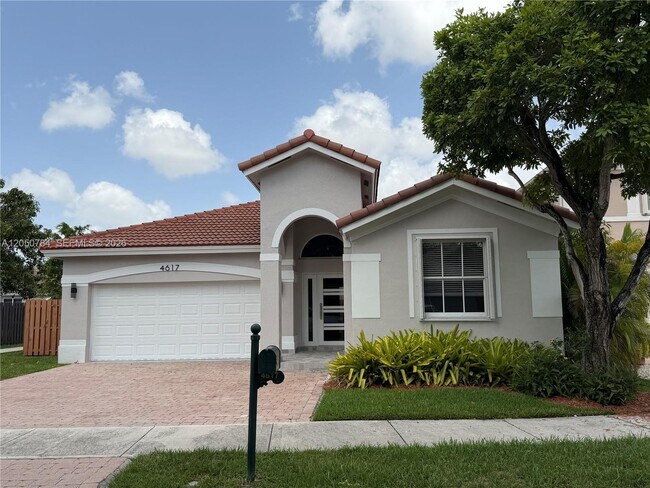 Photo - 4617 NW 96th Ave