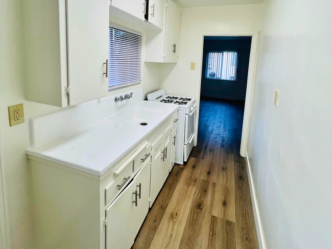 Photo - 783-789 Freeman Ave Unit 789