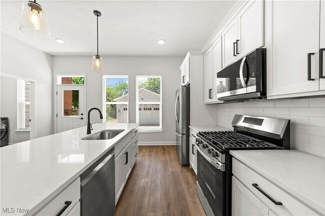 Photo - 2240 E 97th St