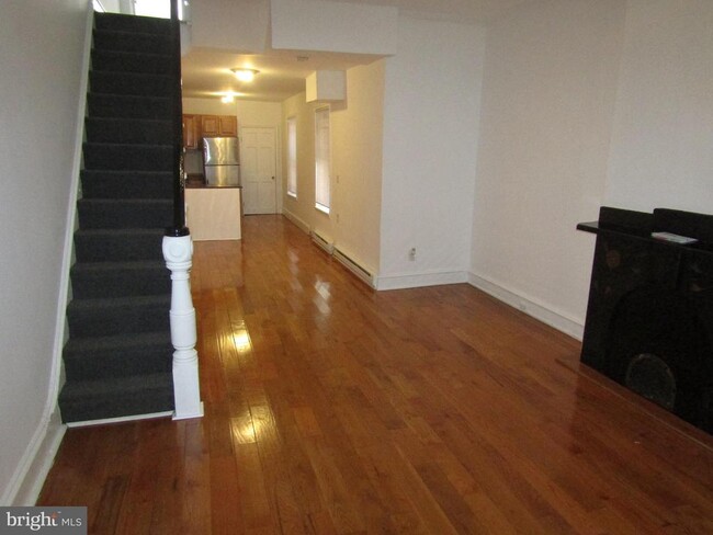 Photo - 2522 W Montgomery Ave Townhome