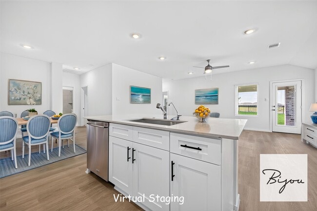 Building Photo - 6127 Bella Breeze Dr