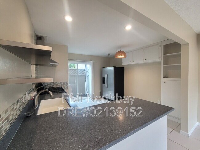 Photo - 440 Russell St Unidad B