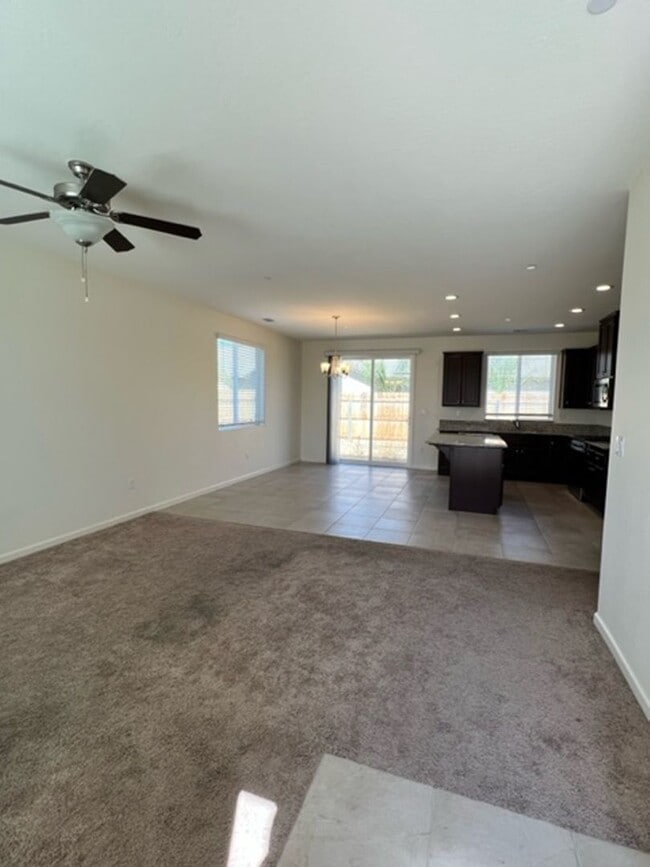 Photo - 3306 Manchester St