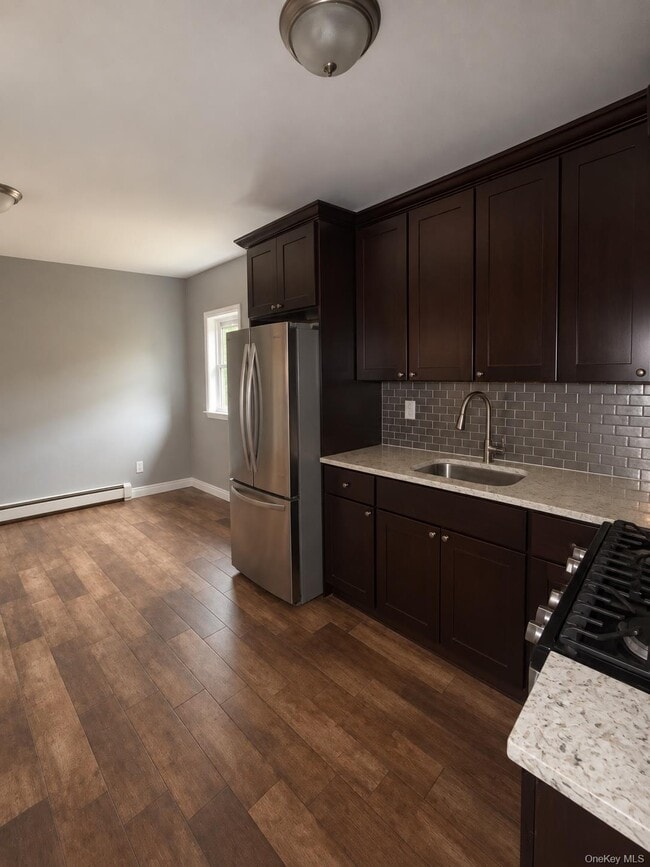 Photo - 9110 Avenue L