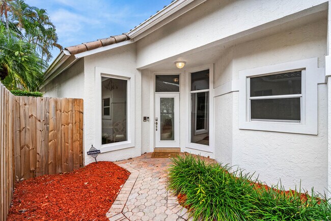 Photo - 2469 NW 66th Dr