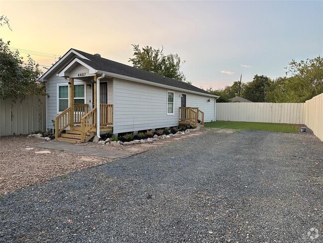 Building Photo - 4407 Cline St Rental