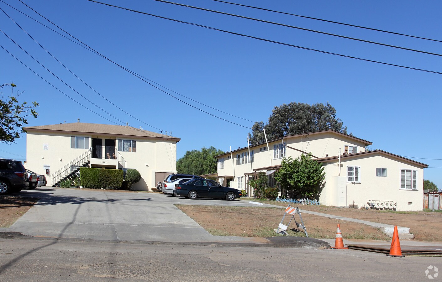 Primary Photo - 2253-2285 Dunlop St Apartments