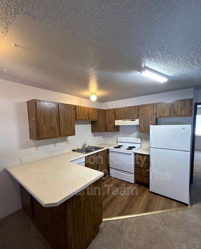 3563 Carlos Ln