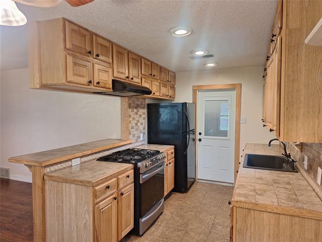 Photo - 209 Hudson St