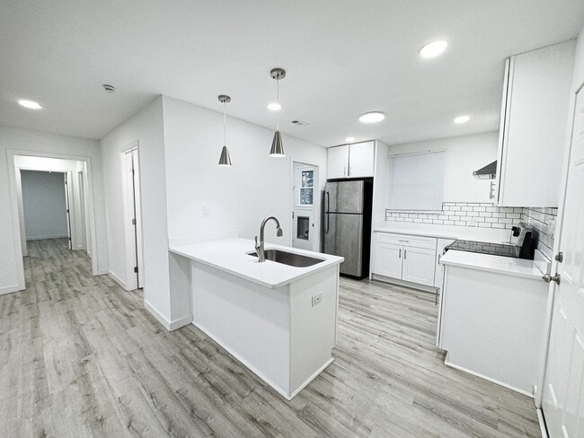 Photo - Renovated 3 Bedroom Home in Springfield, TN!