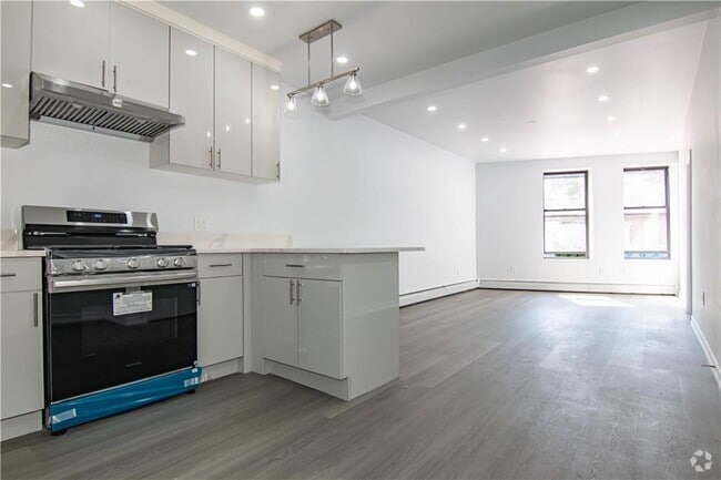 Building Photo - 7604 5th Ave Unit 2 Rental