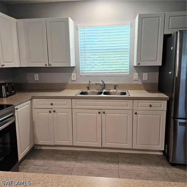 Photo - 2509 42nd St W