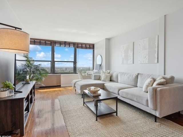 Photo - 1560 N Sandburg Ter Condo Unit 3007