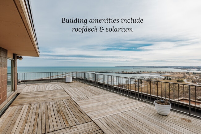 Building Photo - 1919 N Summit Ave Unit 8C