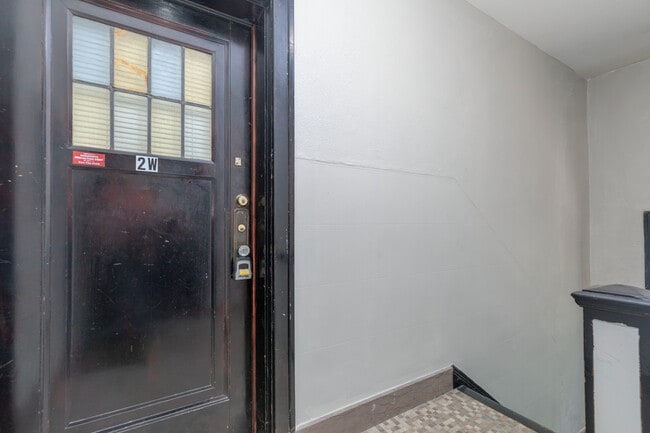 Photo - 7234 Amherst Ave Unit 2W