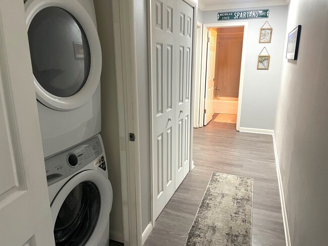 Photo - Abbott Pointe Apartments