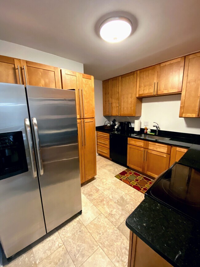 Photo - 605 Center St Unit #104