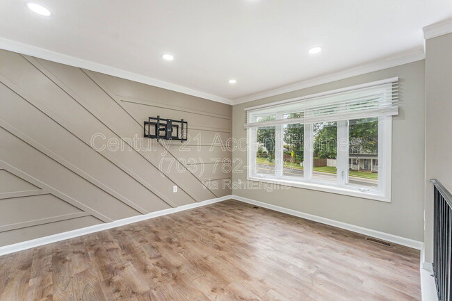 Photo - 13566 Princedale Dr