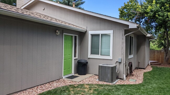 Photo - 2049 Kent Ct