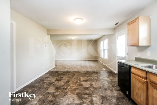 Photo - 10823 Gathering Dr