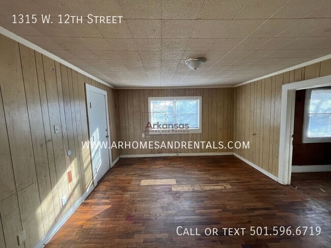 Photo - 1315 W 12th St
