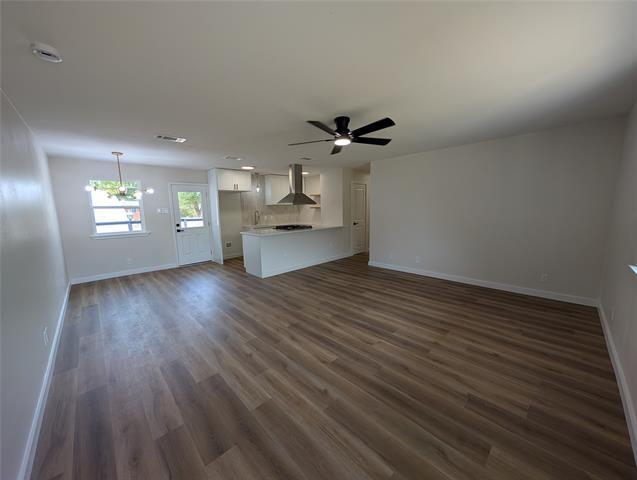2807 Andrea Ln