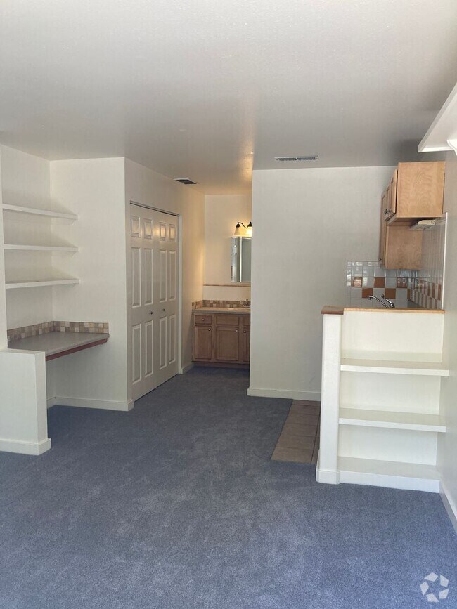 Building Photo - 2244 Canyon Blvd Unit #3 Rental