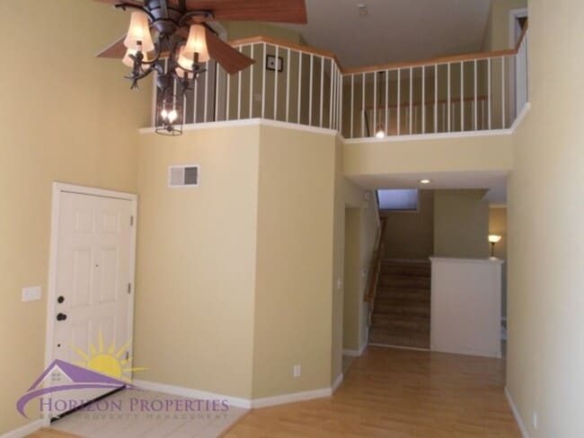 Photo - Spacious 3 Bed 2.5 Bath 1,959 Sq. Ft. Antelope Home