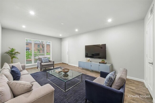 Photo - 6014 E University Blvd Unit 137