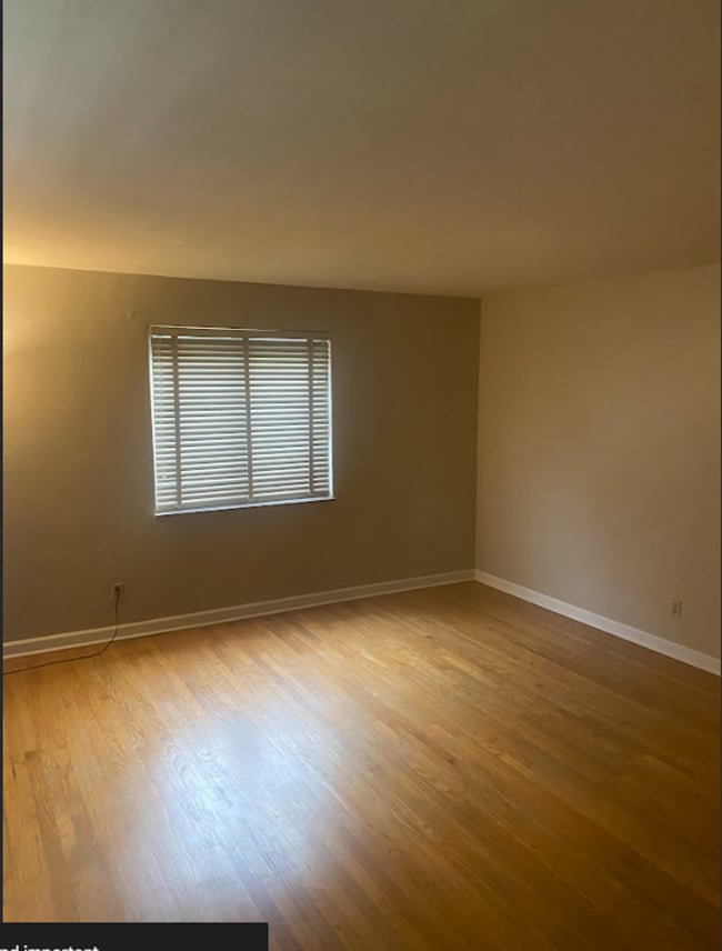 Photo - 1008-1010 W Dorothy Ln Unidad 1008