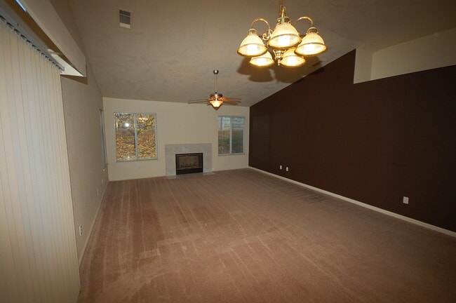 Photo - 120 Cottage Pl
