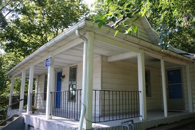 Photo - 186 W Washington St