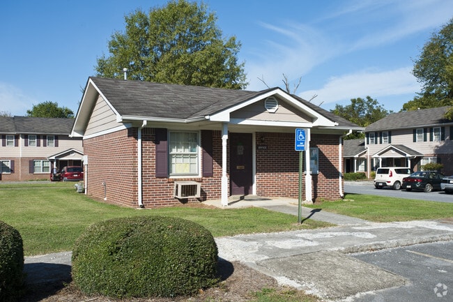 Photo - Stewart Apartments