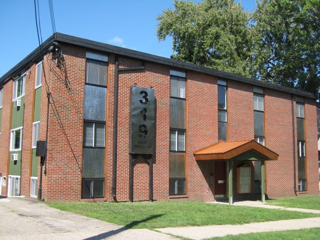 Photo - 319 E Hillsdale Apartments