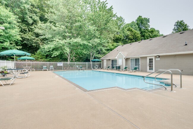 Stonegate Apartments