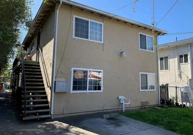 Building Photo - 1614 63rd St Rental
